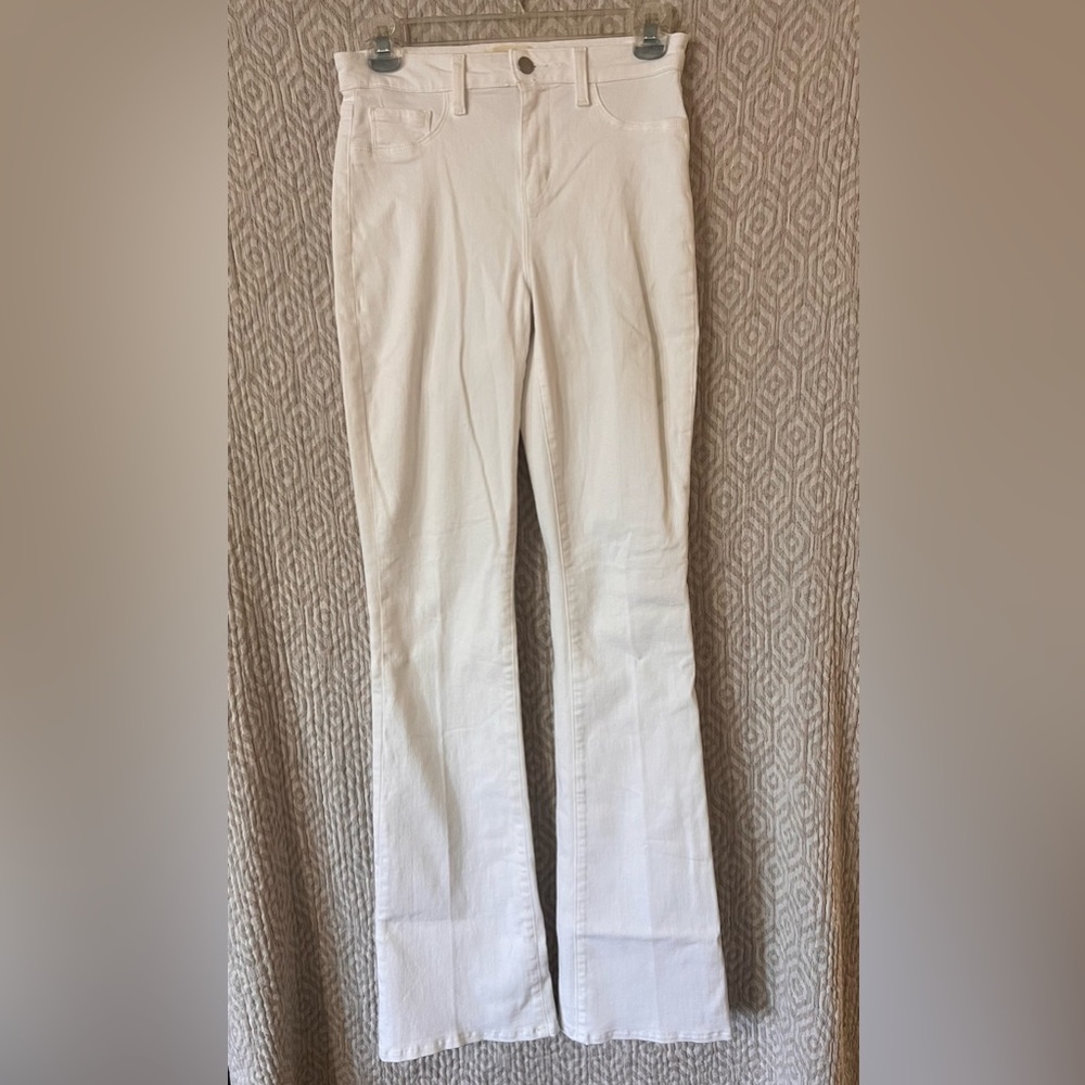 White boot cut L’agence